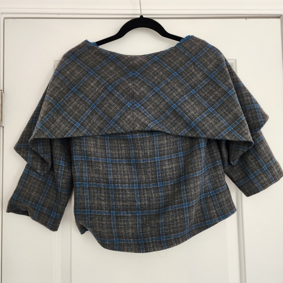 CAbi 916 Plaid Cape Jacket with Shawl Collar 2 - Picture 3 of 6